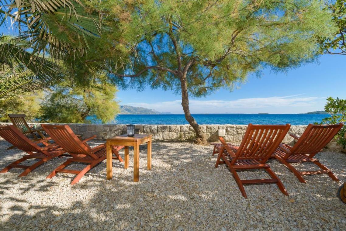 Luxury Beachfront Villa Mare With Private Pool At The Beach Orebic - Peljesac Exterior photo